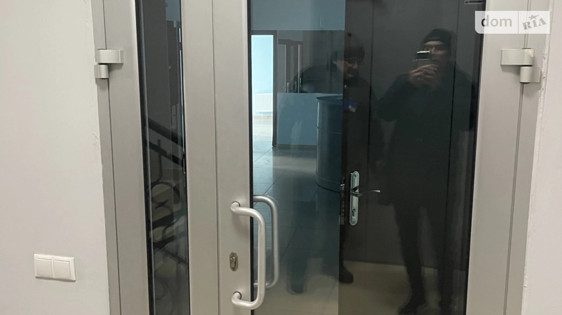 Сдается в аренду офис 126 кв. м в бизнес-центре, цена: 25000 грн - фото 4