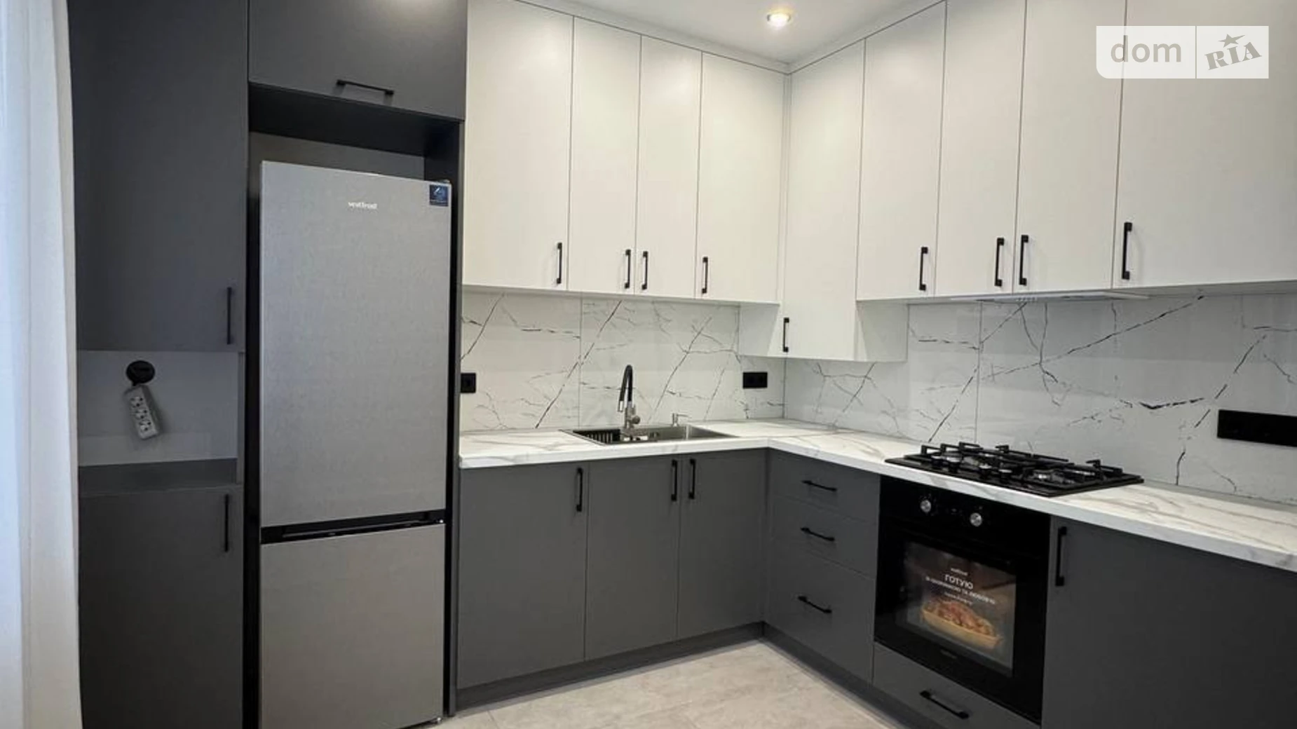 Продается 2-комнатная квартира 62.3 кв. м в Ирпене, ул. Лесная - фото 2