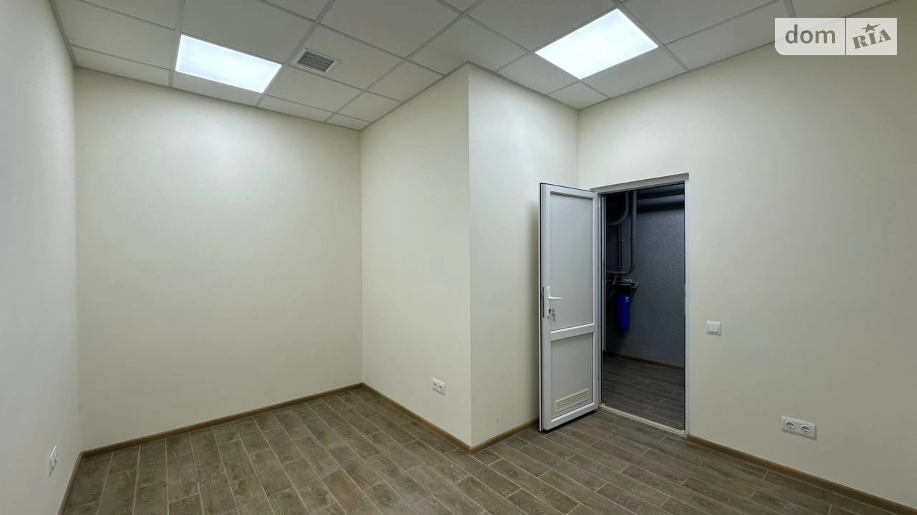 Продается объект сферы услуг 310 кв. м в 9-этажном здании, цена: 299000 $ - фото 3