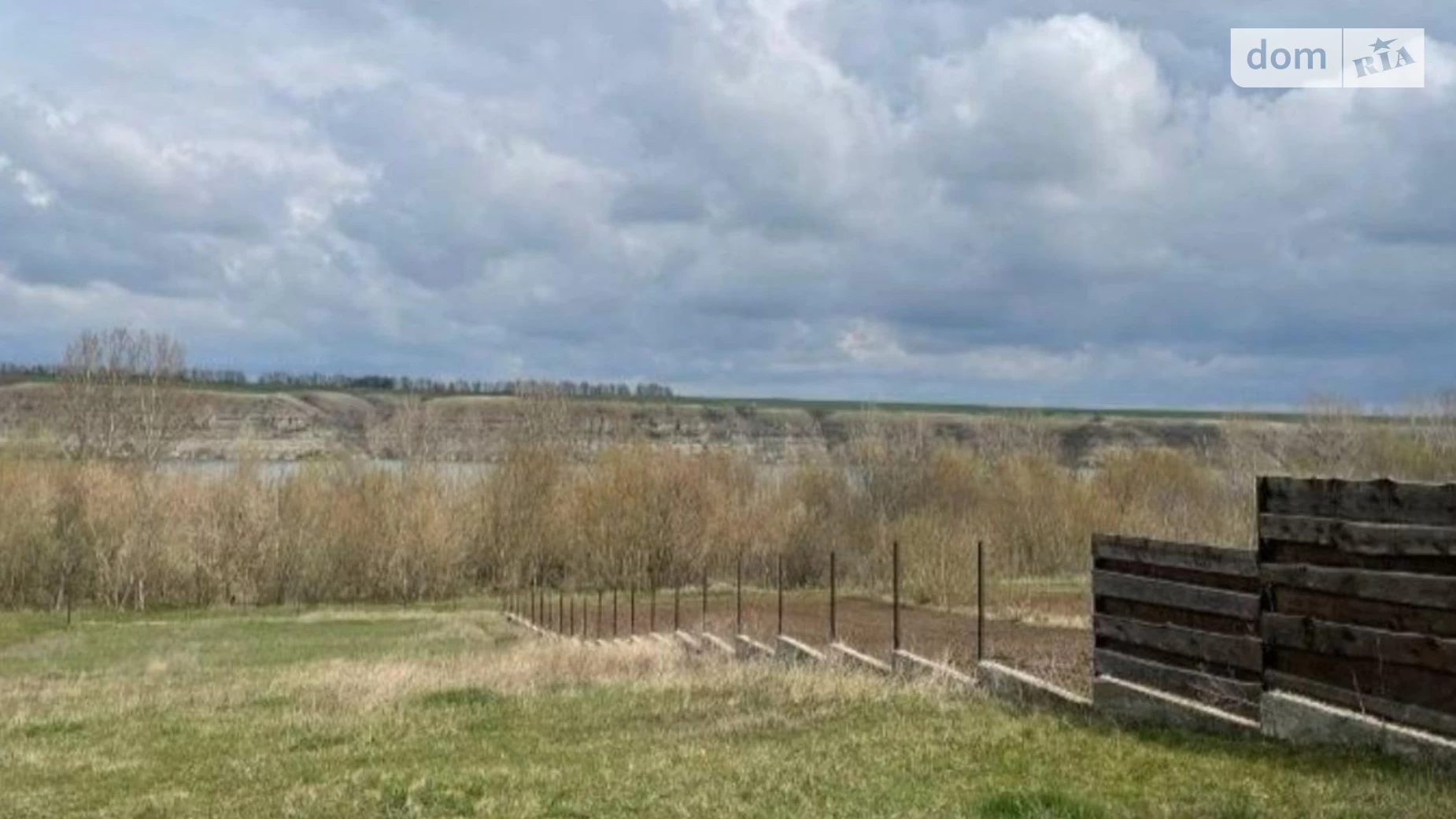Продается дом на 2 этажа 80 кв. м с гаражом, цена: 30000 $ - фото 3