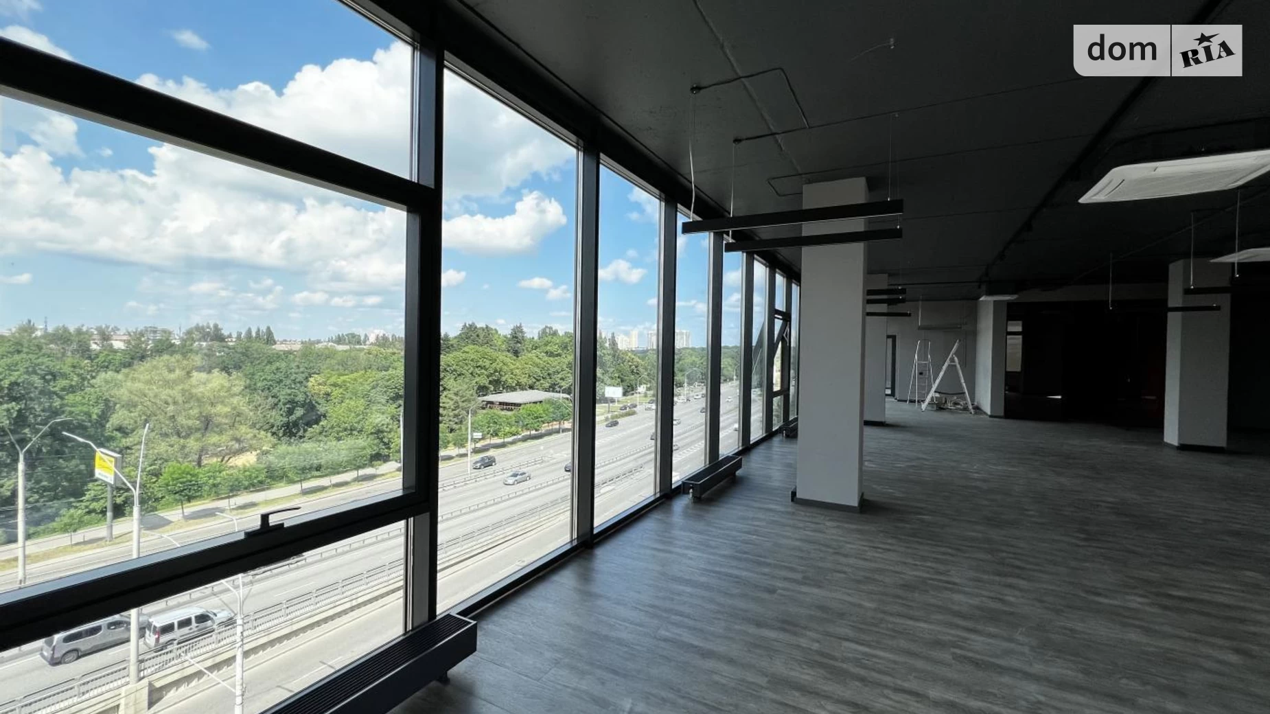 Здається в оренду офіс 294 кв. м в бізнес-центрі, цена: 3700 $ - фото 4