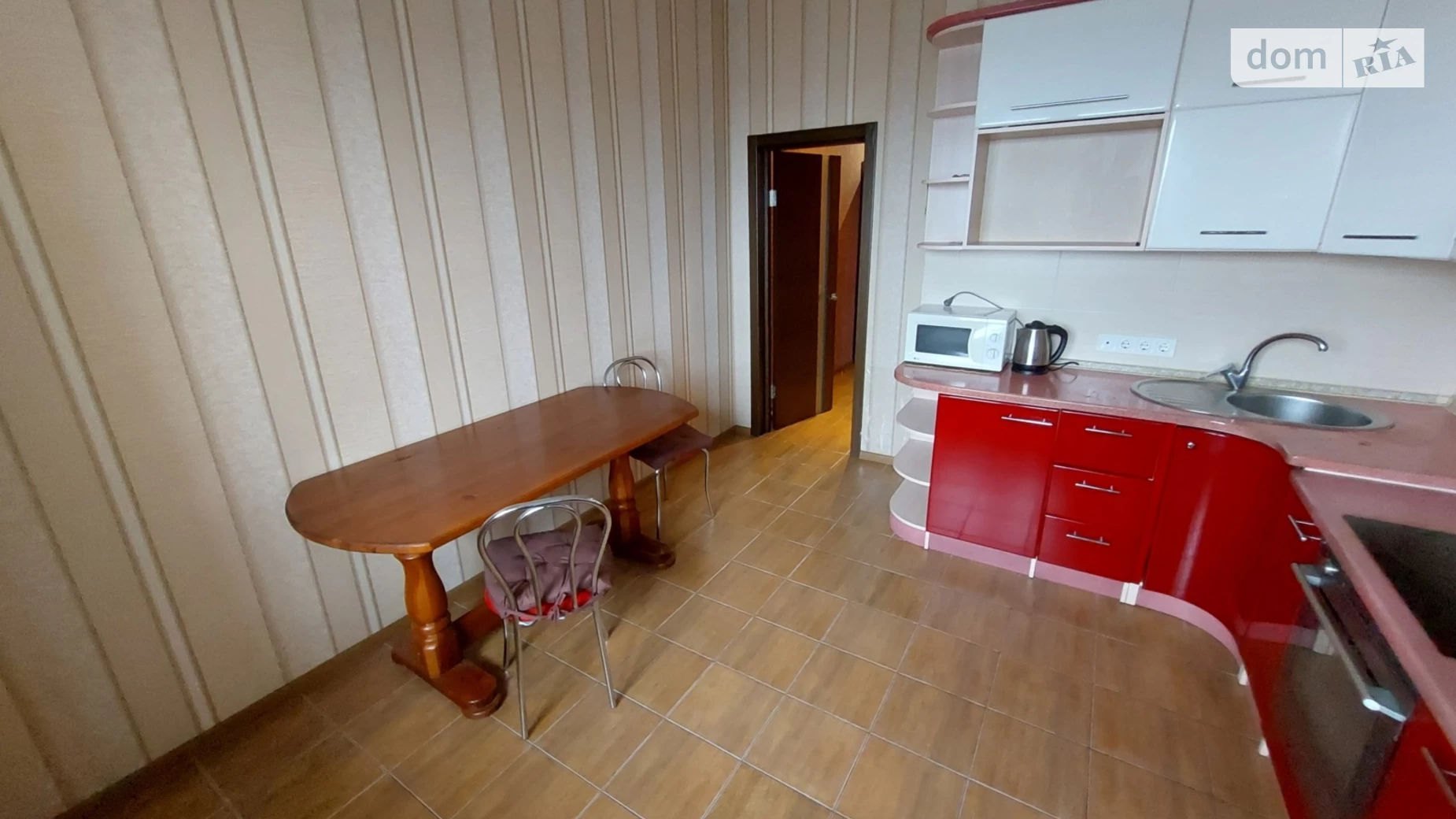 Продається 1-кімнатна квартира 67 кв. м у Києві, Харківське шосе, 19А - фото 2