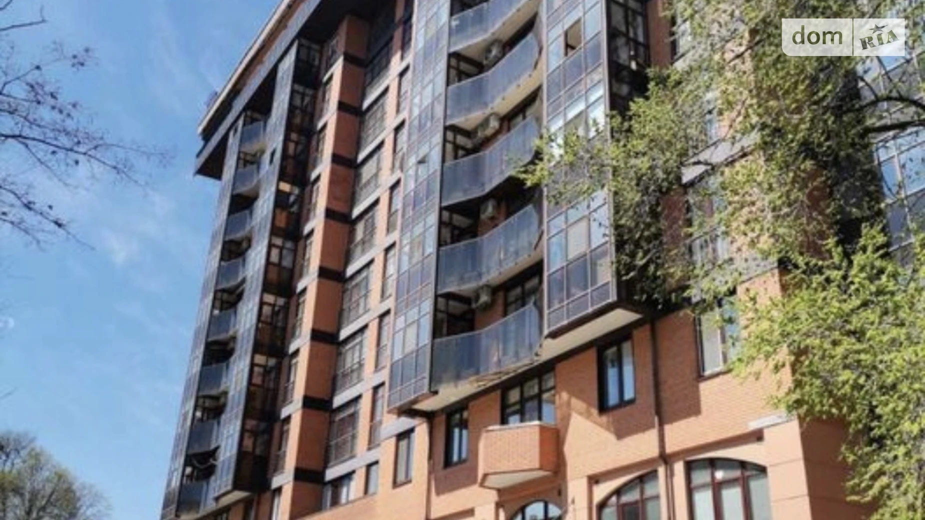 Продается 2-комнатная квартира 105.4 кв. м в Днепре, ул. Бригадная, 11 - фото 2