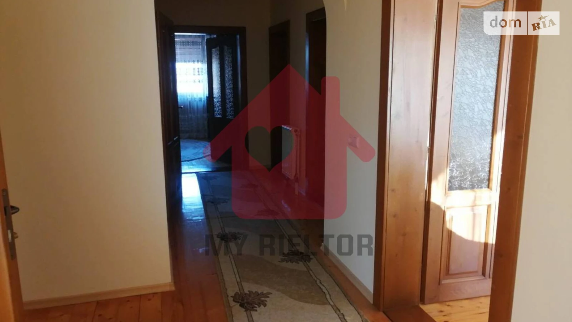 Продается дом на 2 этажа 260 кв. м с бассейном, цена: 300000 $ - фото 3
