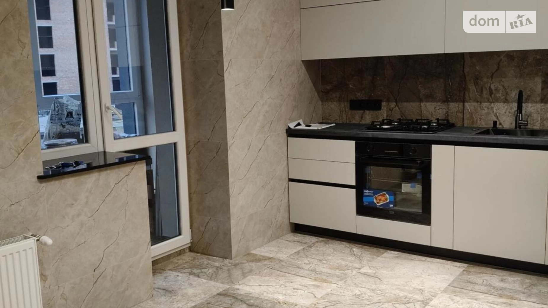 Продается 2-комнатная квартира 65 кв. м в Ровно, ул. Елены Телиги - фото 2