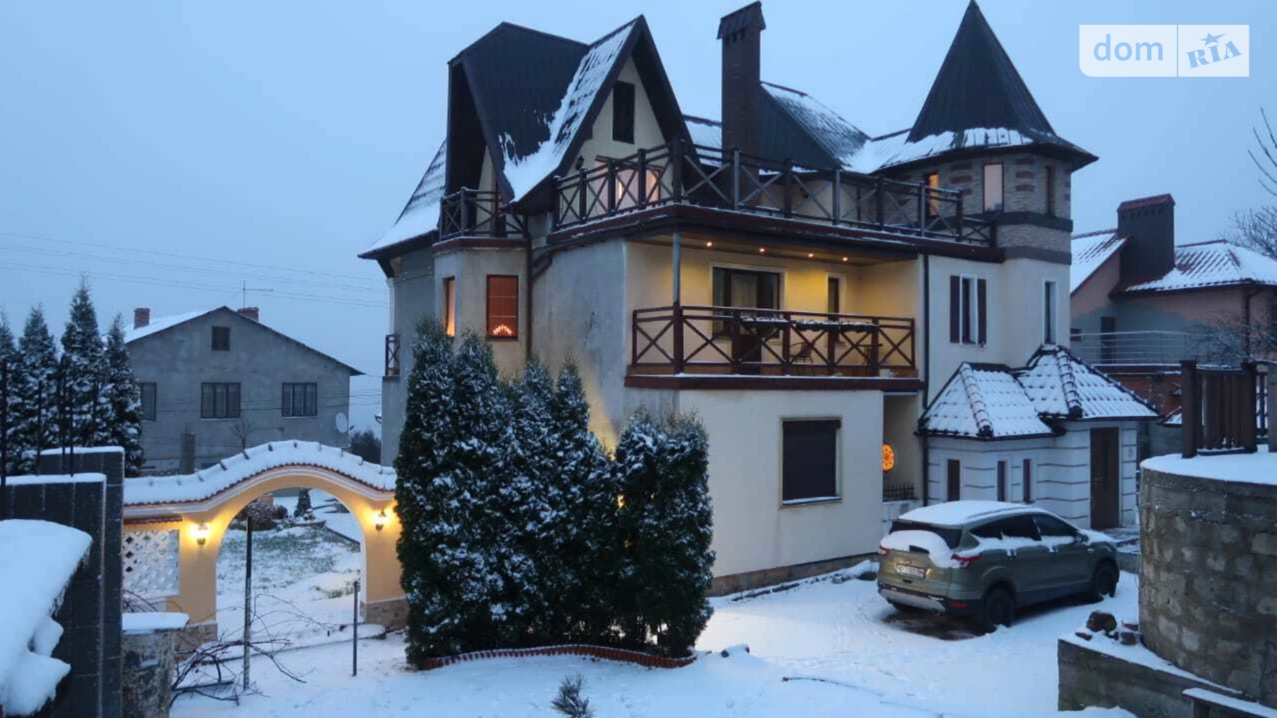 Продается дом на 3 этажа 486.3 кв. м с мебелью, цена: 270000 $ - фото 2