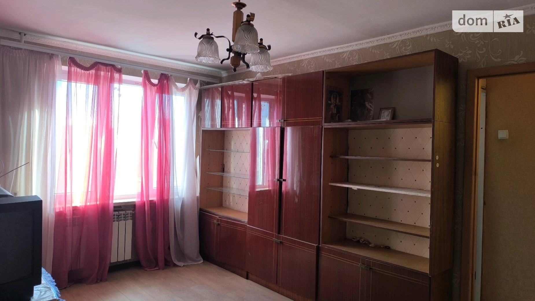 Продается 1-комнатная квартира 30 кв. м в Одессе, ул. Доковая, 4 - фото 2