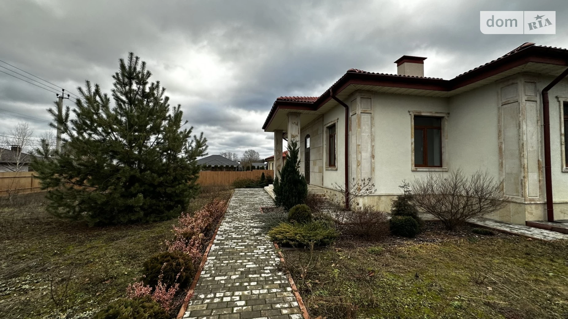 Продается одноэтажный дом 250 кв. м с камином, цена: 260000 $ - фото 3