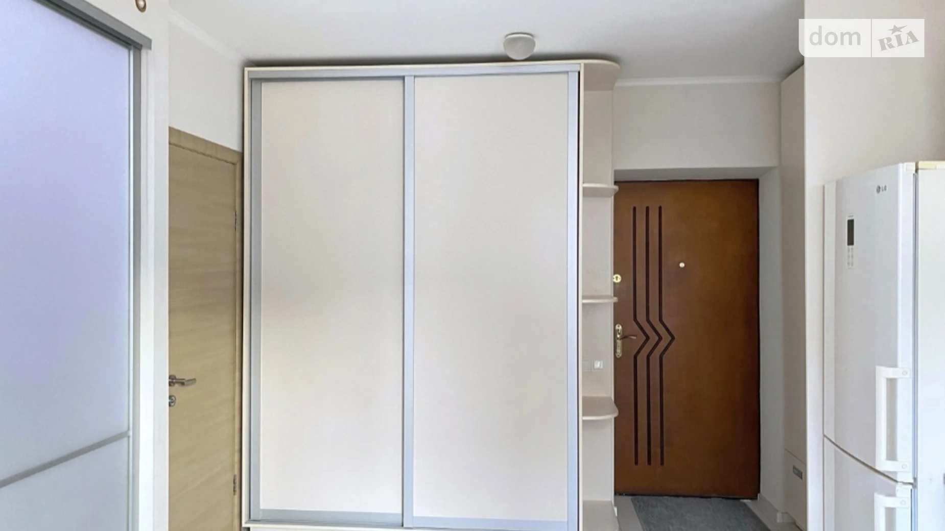 Продается 1-комнатная квартира 36.7 кв. м в Ирпене, ул. Университетская(Карла Маркса), 2В - фото 2