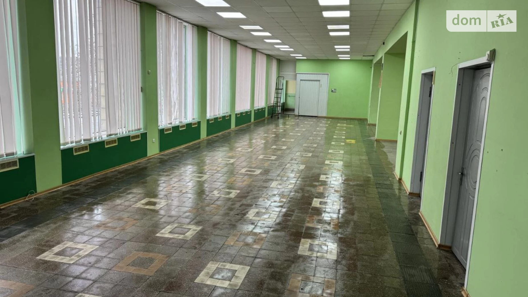 Сдается в аренду помещения свободного назначения 242 кв. м в 2-этажном здании, цена: 38000 грн - фото 4