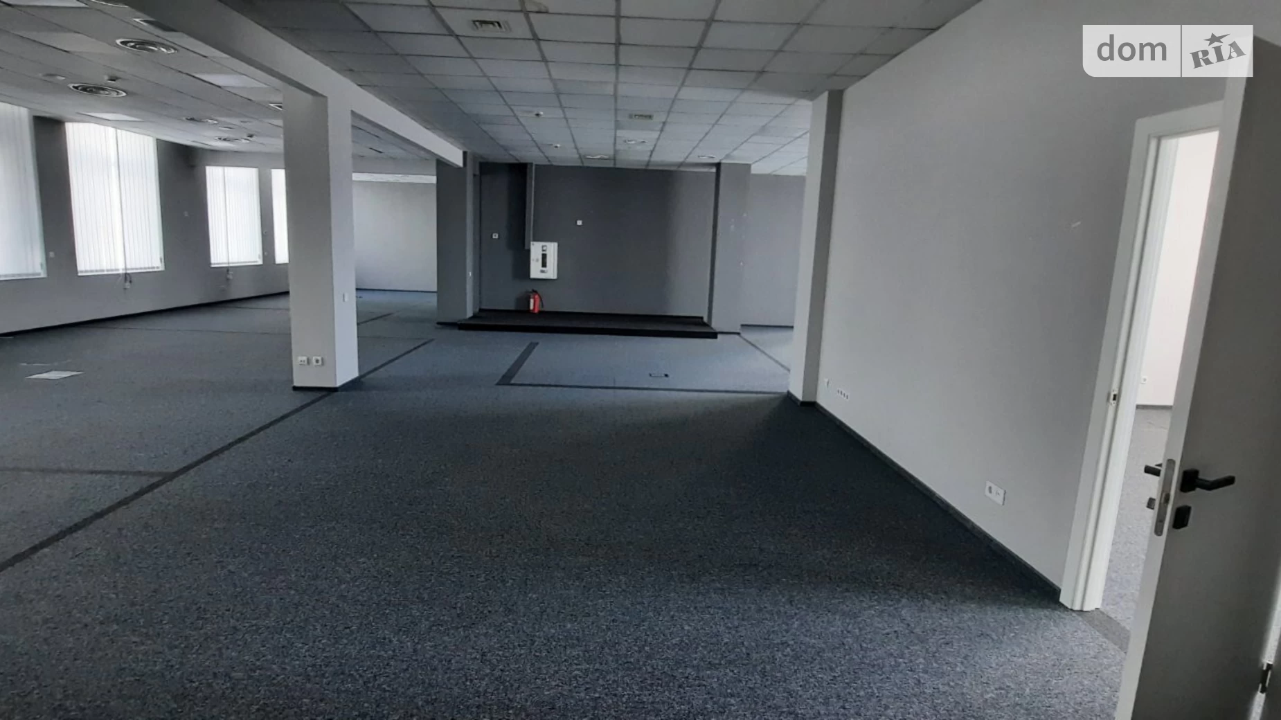 Здається в оренду офіс 351 кв. м в бізнес-центрі, цена: 7000 $ - фото 2