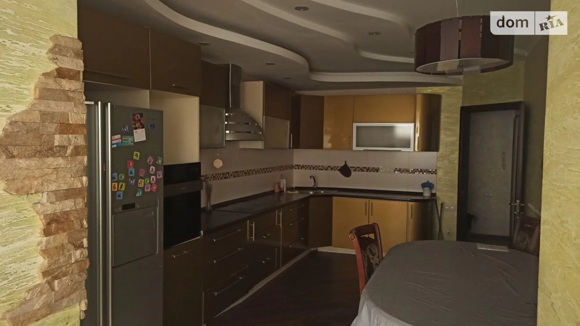 Продается 2-комнатная квартира 73.6 кв. м в Одессе, ул. Тополевая, 26/1 - фото 3