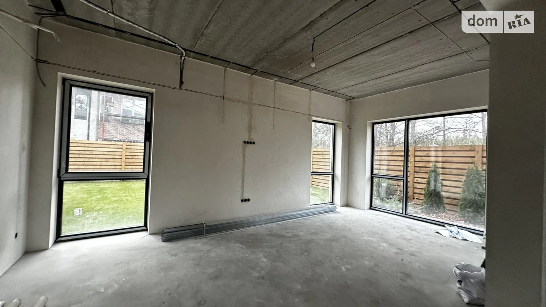 Продается дом на 2 этажа 190 кв. м с камином, цена: 330000 $ - фото 5