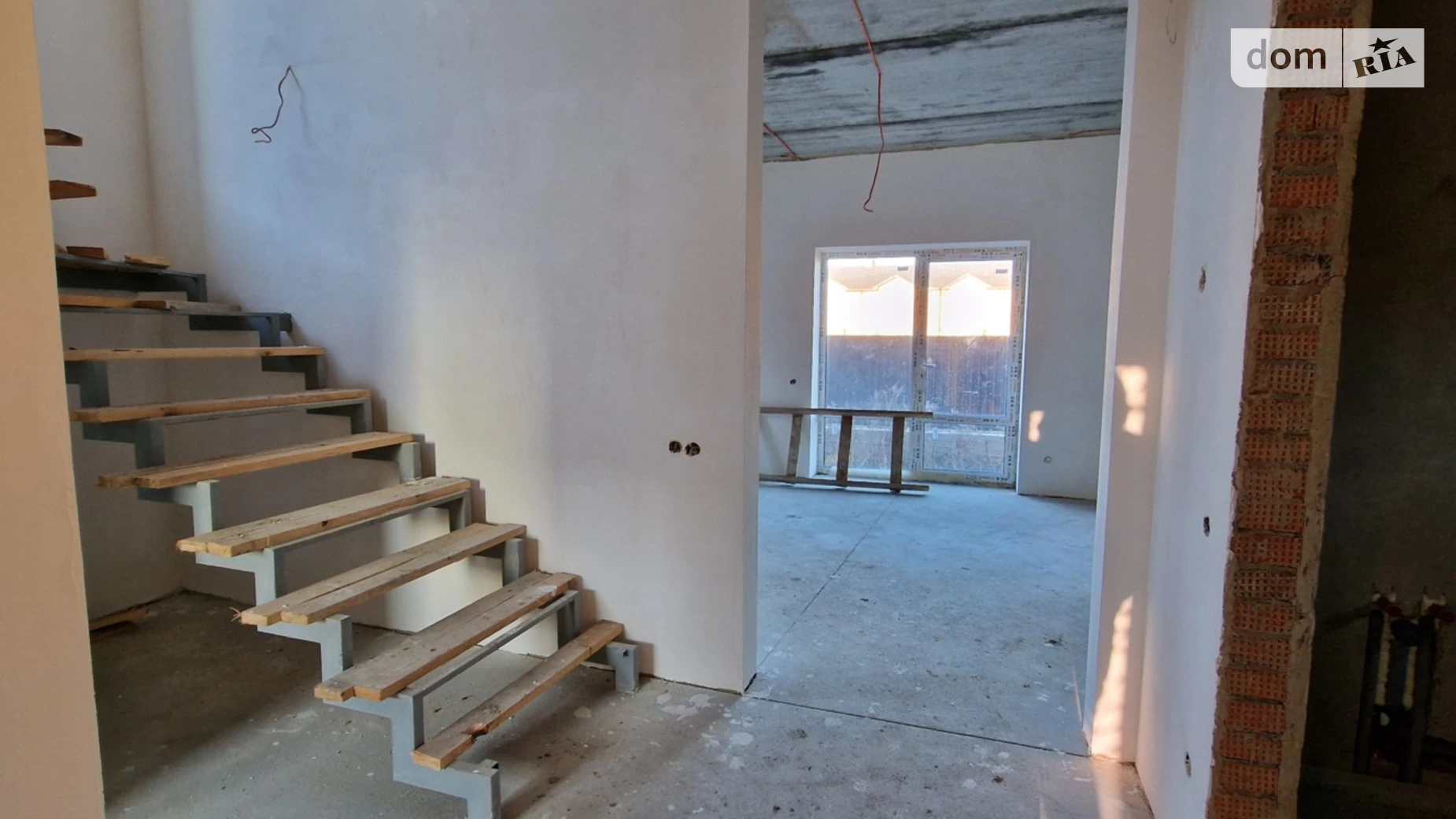 Продается дом на 2 этажа 120 кв. м с беседкой, цена: 85000 $ - фото 4