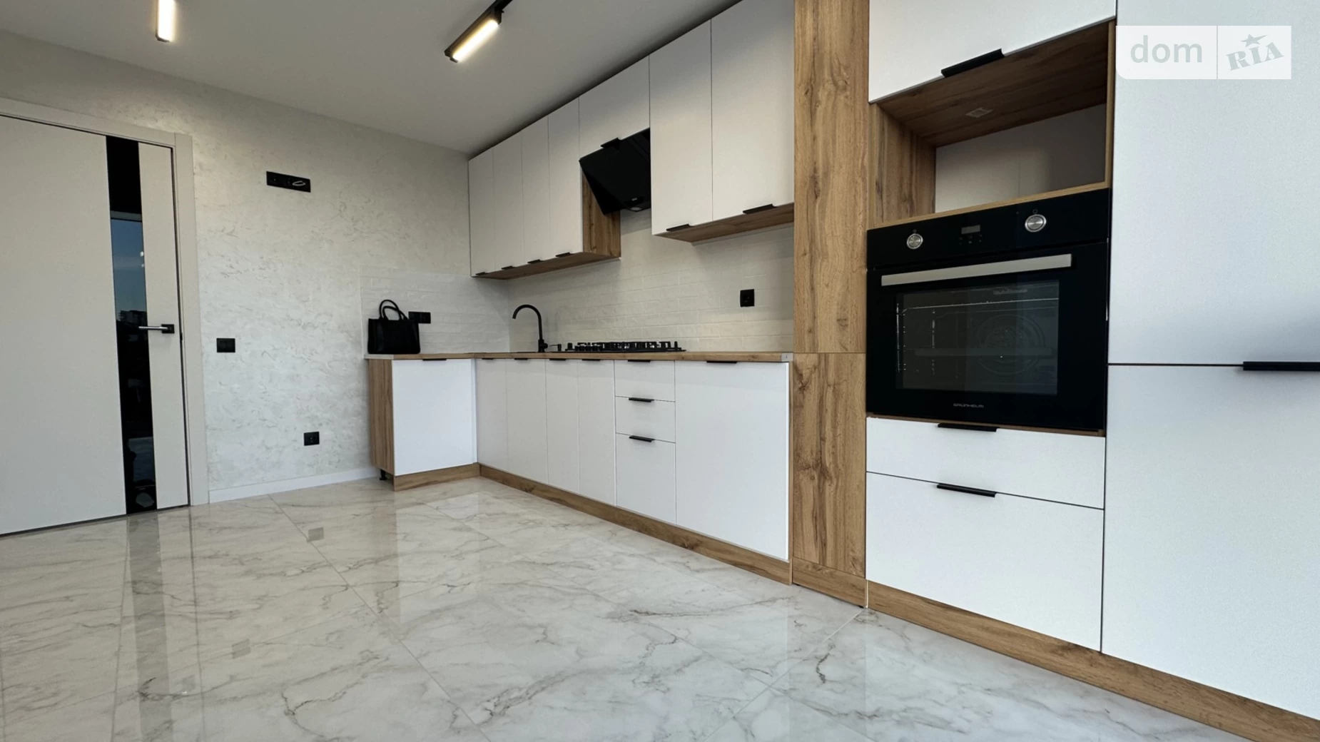 2-комнатная квартира 57 кв. м в Тернополе, цена: 77000 $ - фото 2