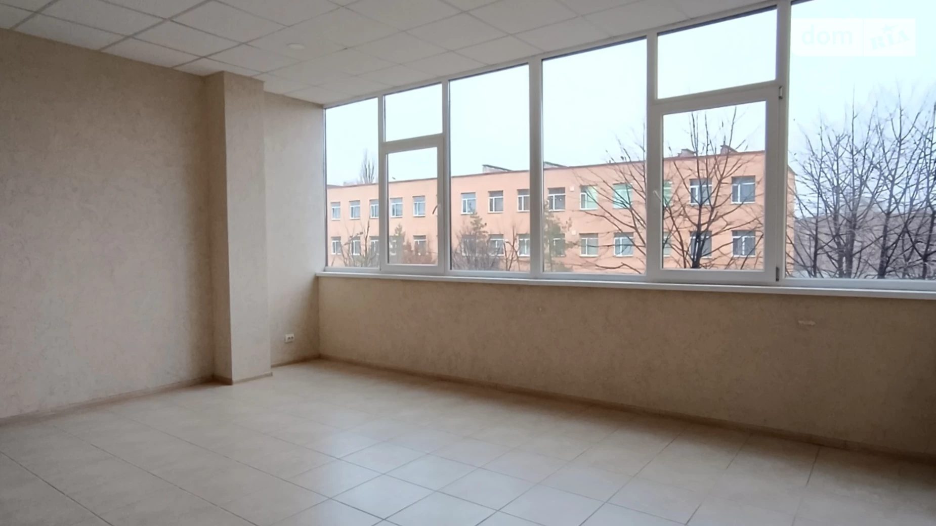 Сдается в аренду офис 30 кв. м в бизнес-центре, цена: 5500 грн - фото 2