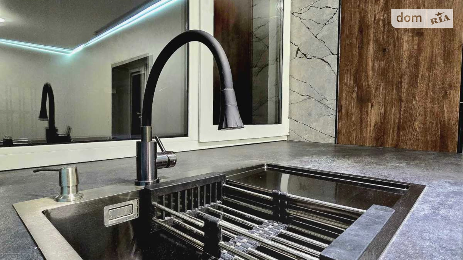 Продается дом на 2 этажа 130 кв. м с мансардой, цена: 160000 $ - фото 5