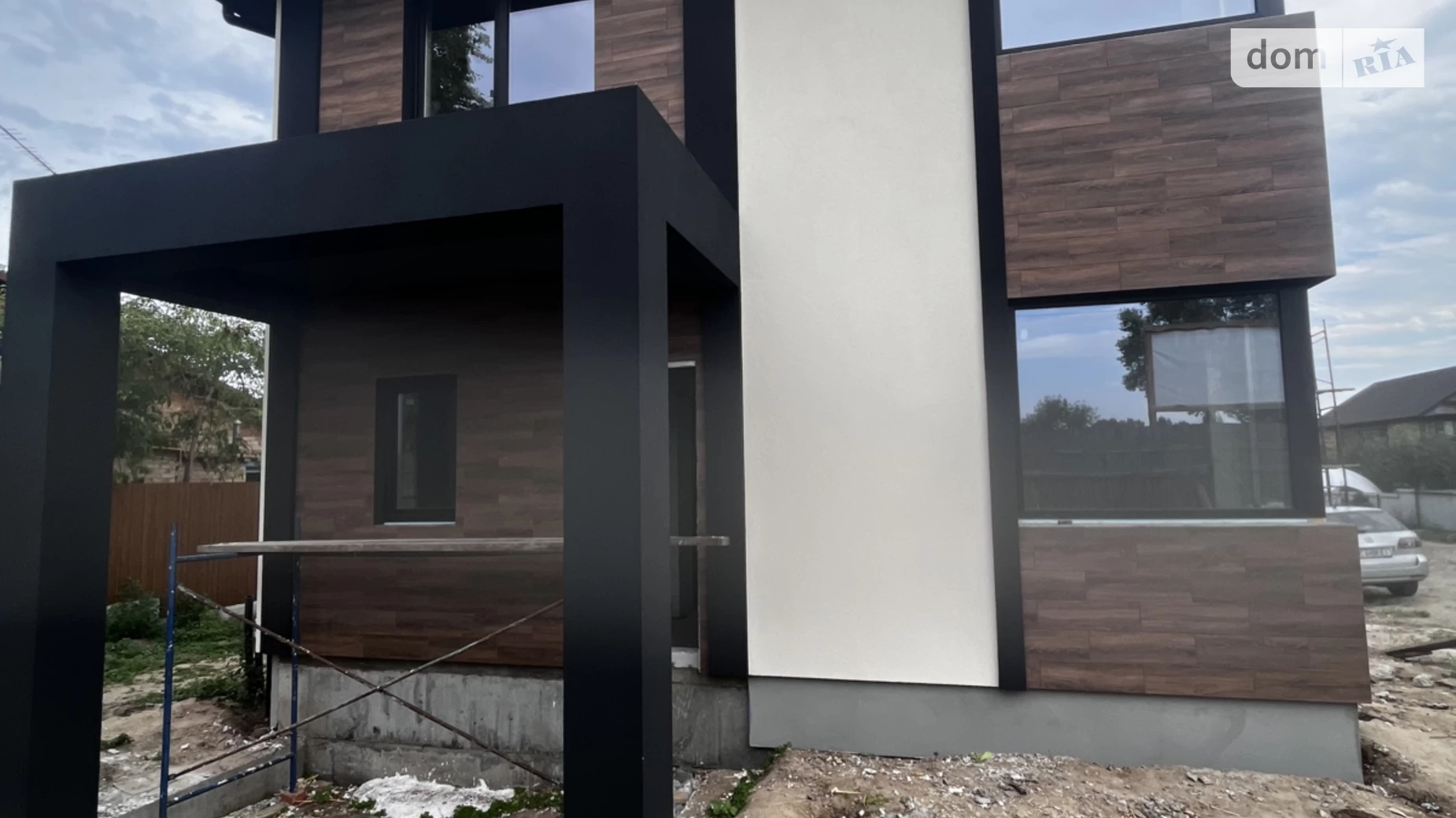 Продается дом на 2 этажа 121 кв. м с камином, цена: 119000 $ - фото 3