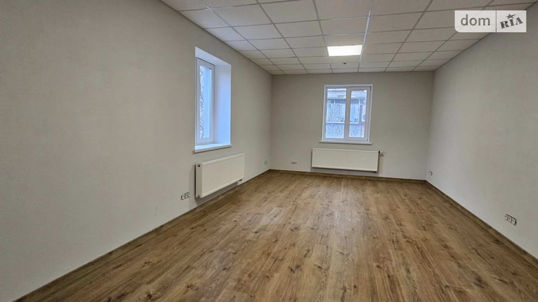 Сдается в аренду офис 28 кв. м в бизнес-центре, цена: 7840 грн - фото 3
