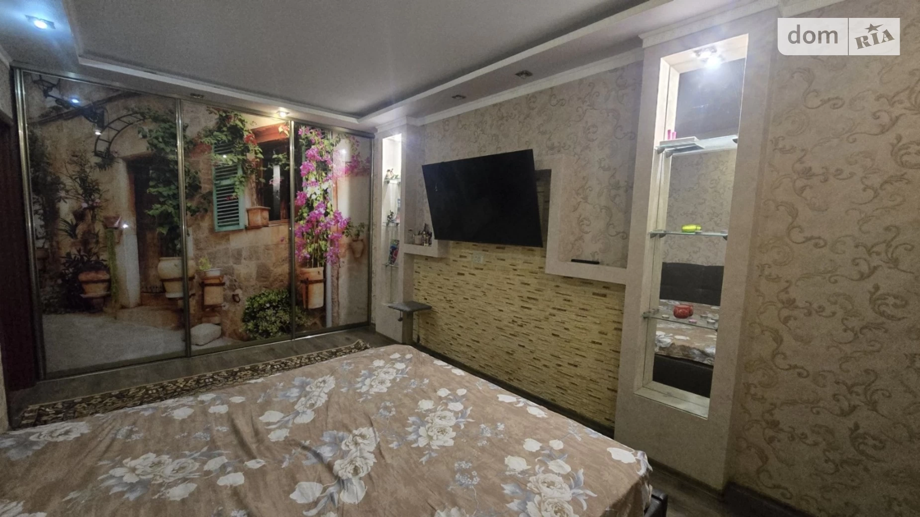 Продается 2-комнатная квартира 55.3 кв. м в Белой Церкви, ул. Калинина - фото 2