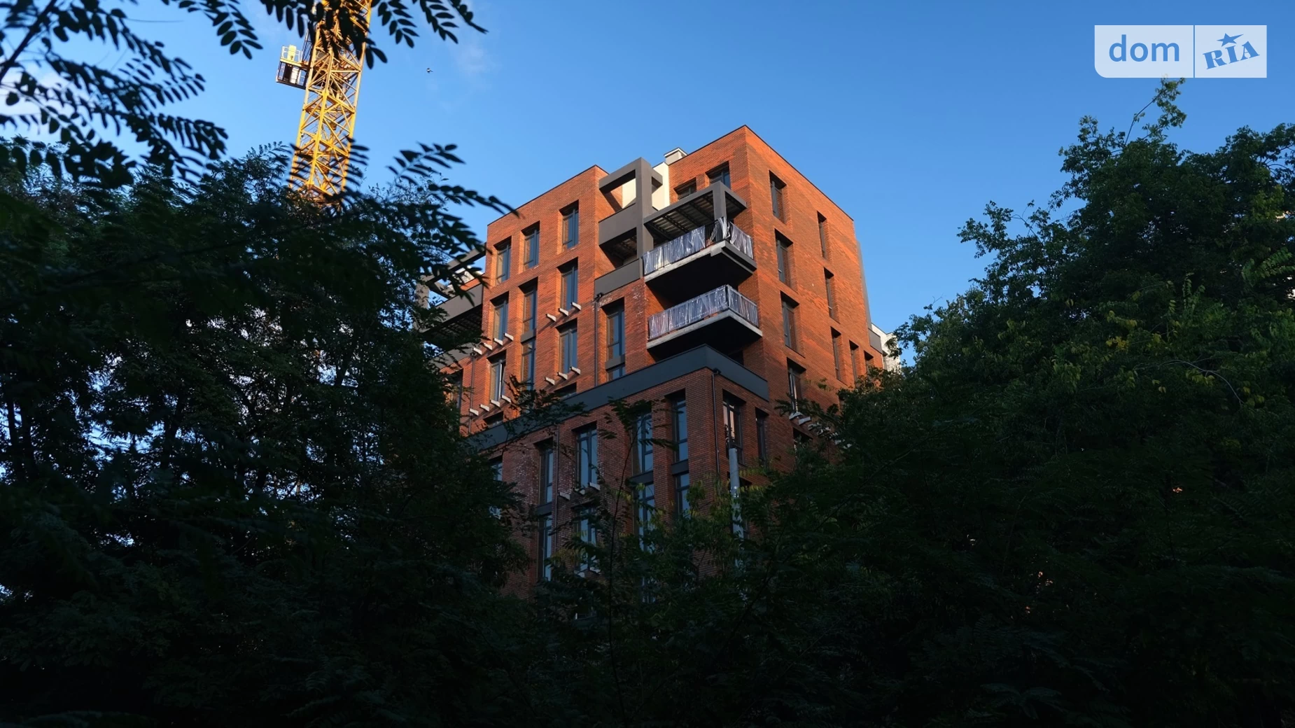 Продается офис 207.57 кв. м в бизнес-центре, цена: 225000 $ - фото 5
