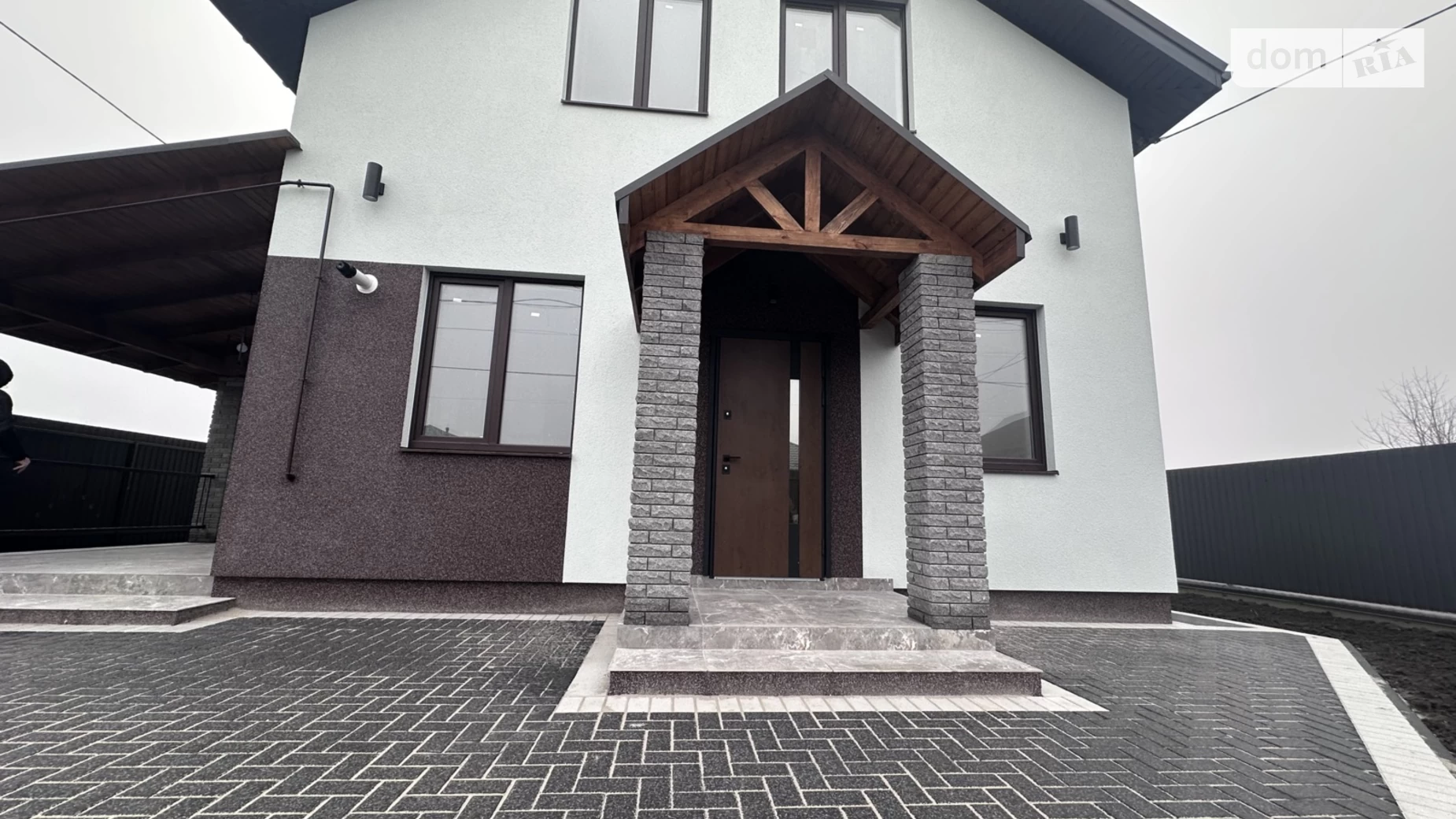 Продается дом на 2 этажа 120 кв. м с камином, цена: 108000 $ - фото 3