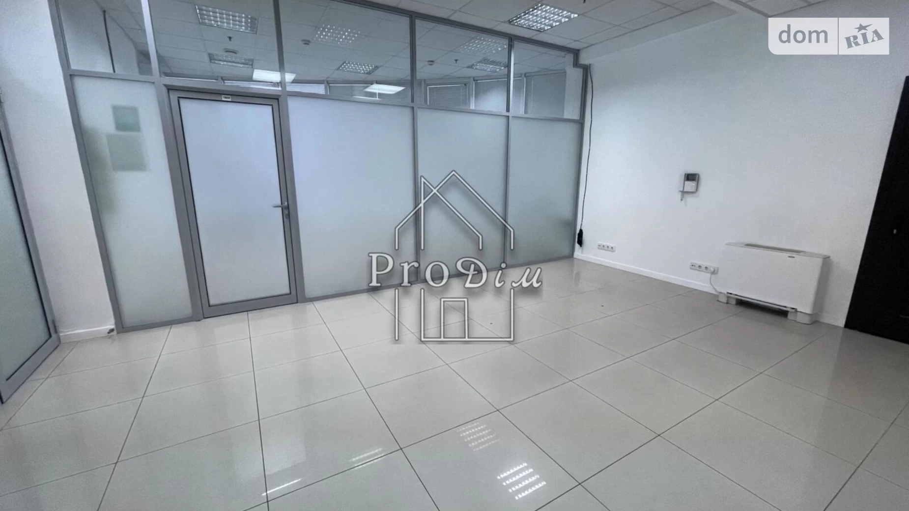 Сдается в аренду офис 115.6 кв. м в бизнес-центре, цена: 23120 грн - фото 3