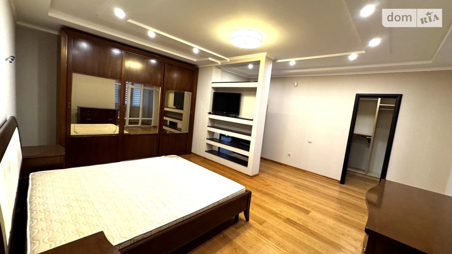 Продается 3-комнатная квартира 139.8 кв. м в Виннице, ул. Пирогова, 39 - фото 4