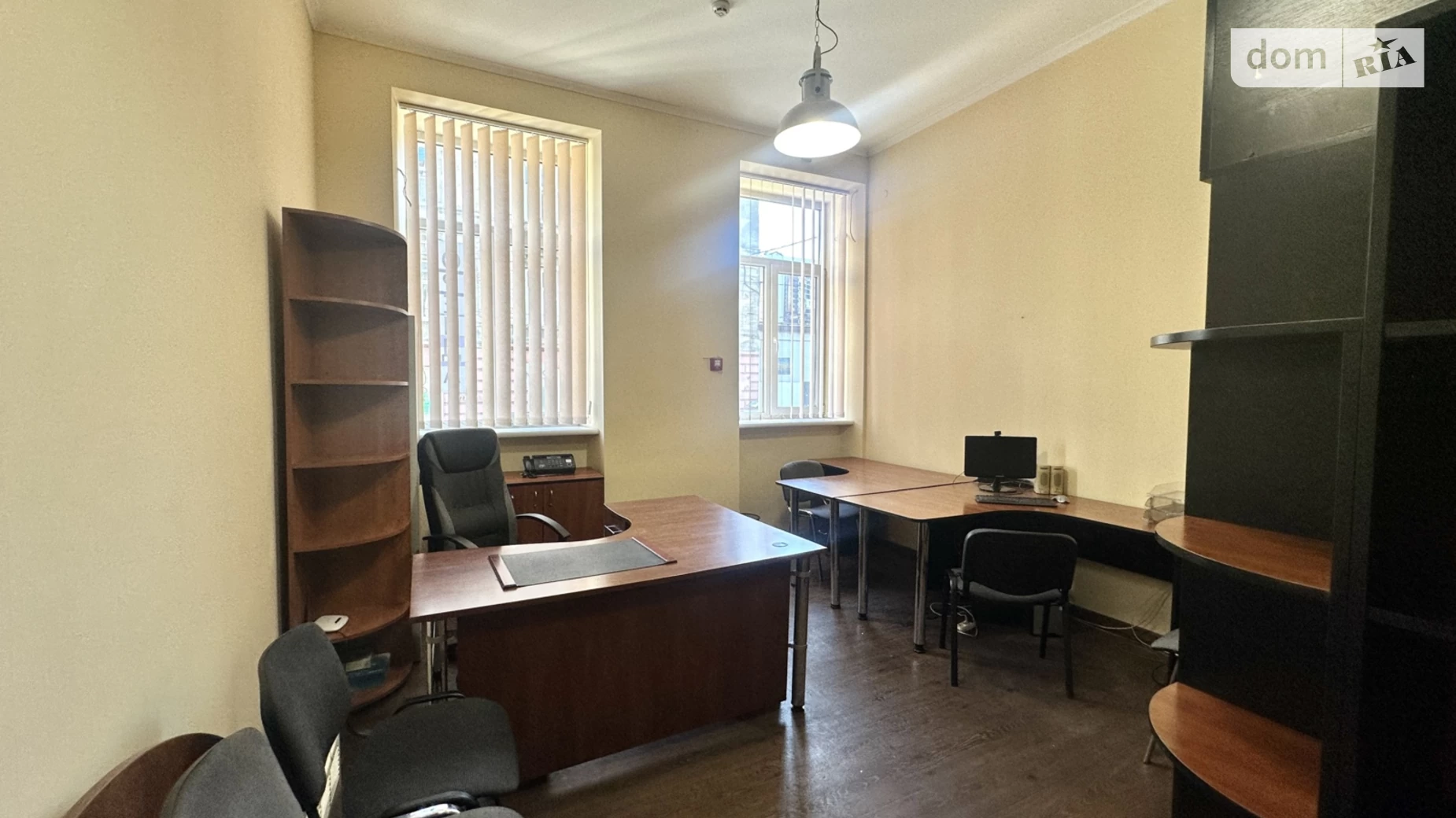 Сдается в аренду офис 24 кв. м в бизнес-центре, цена: 12500 грн - фото 2