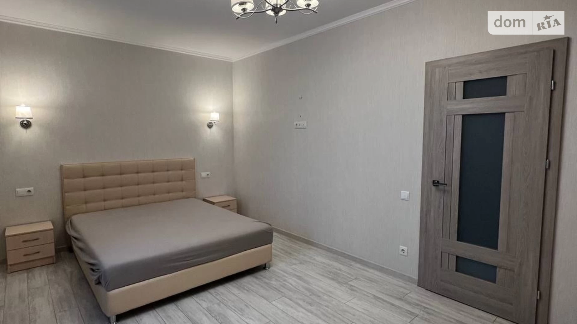 Сдается в аренду 2-комнатная квартира 62 кв. м в Ровно, ул. Николая Карнаухова, 4 - фото 2