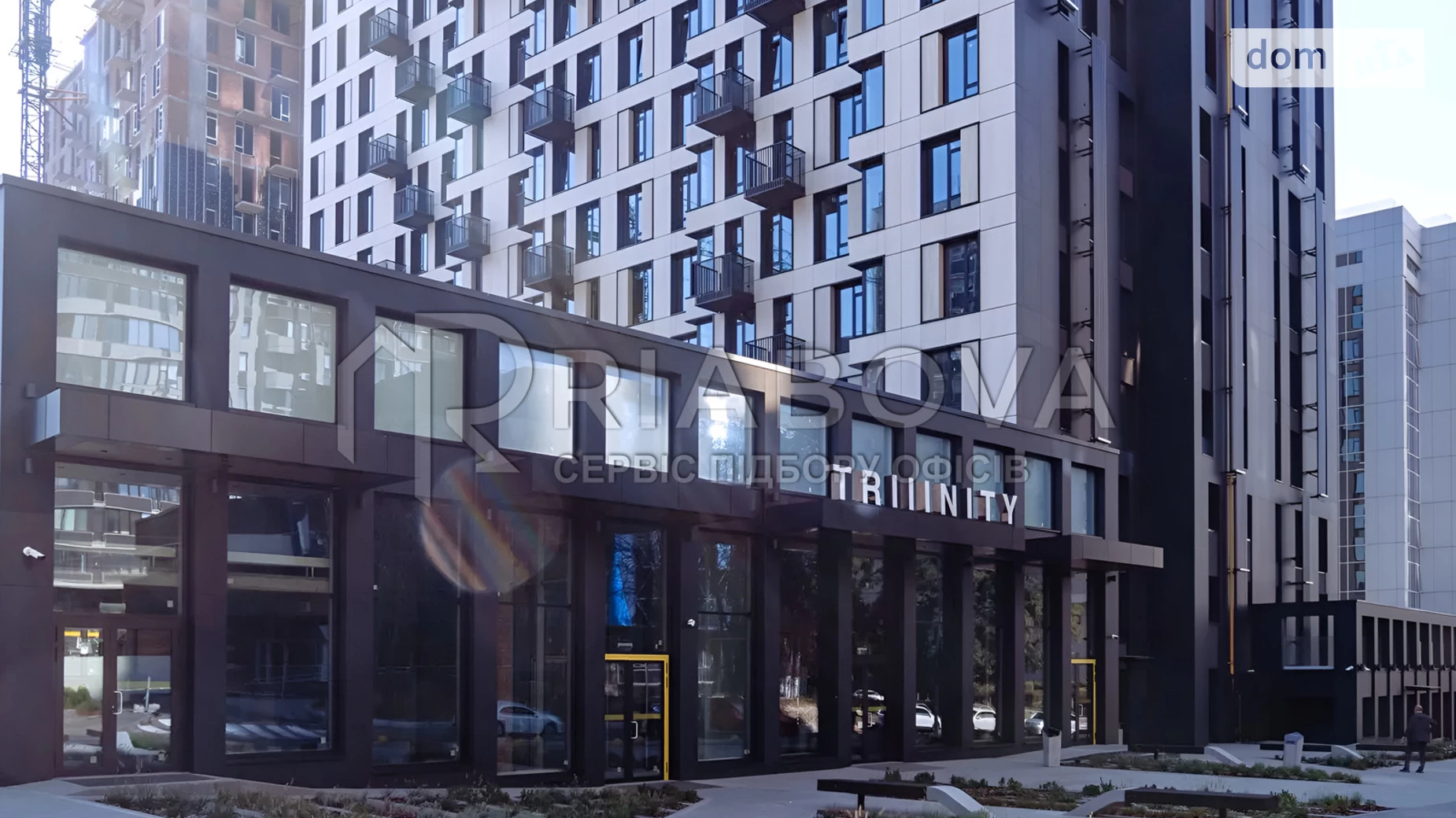 Сдается в аренду офис 123.8 кв. м в бизнес-центре, цена: 3714 $ - фото 2