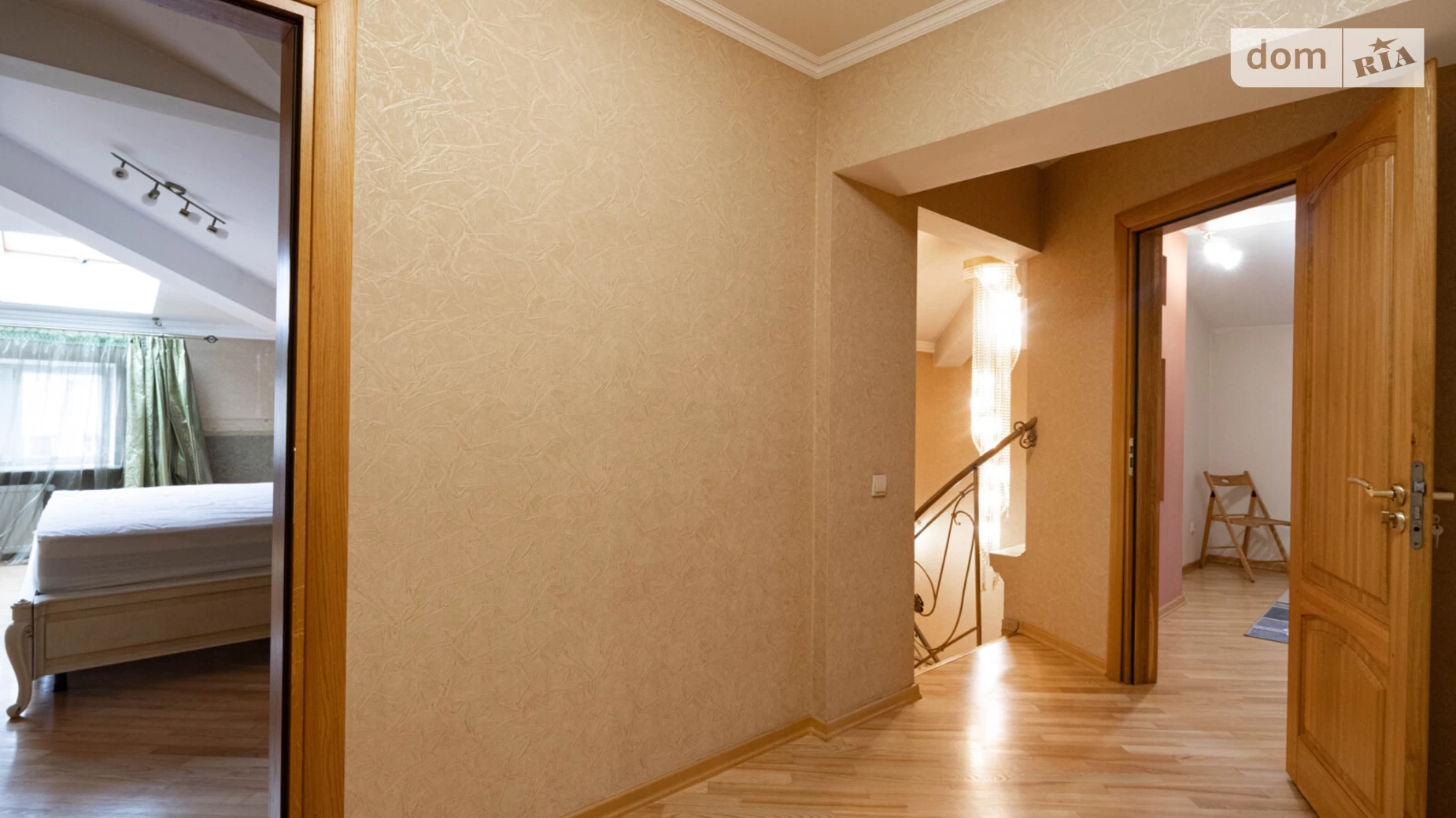 Продается 2-комнатная квартира 144.1 кв. м в, цена: 130000 $ - фото 2
