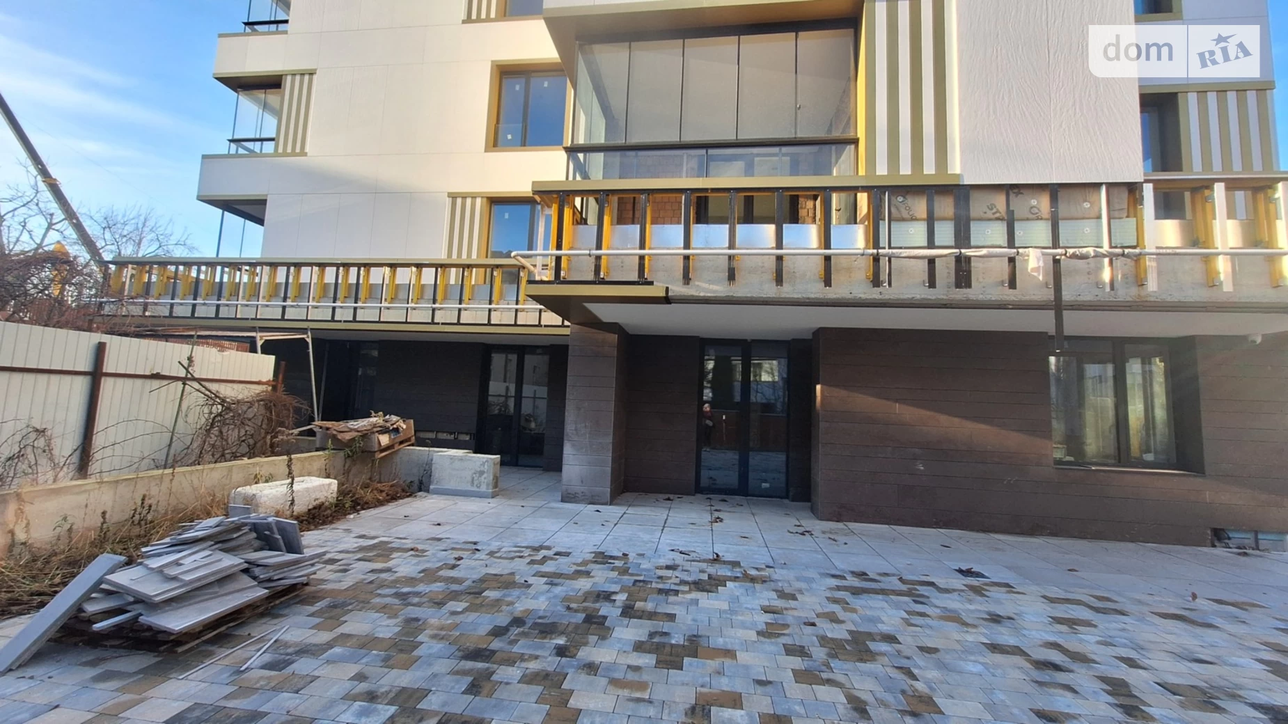 Продается 3-комнатная квартира 97.3 кв. м в Львове, ул. Гординских - фото 2