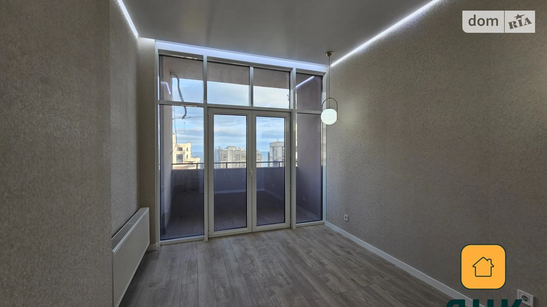 Продається 2-кімнатна квартира 82 кв. м у Одесі, пров. Курортний, 1 - фото 3