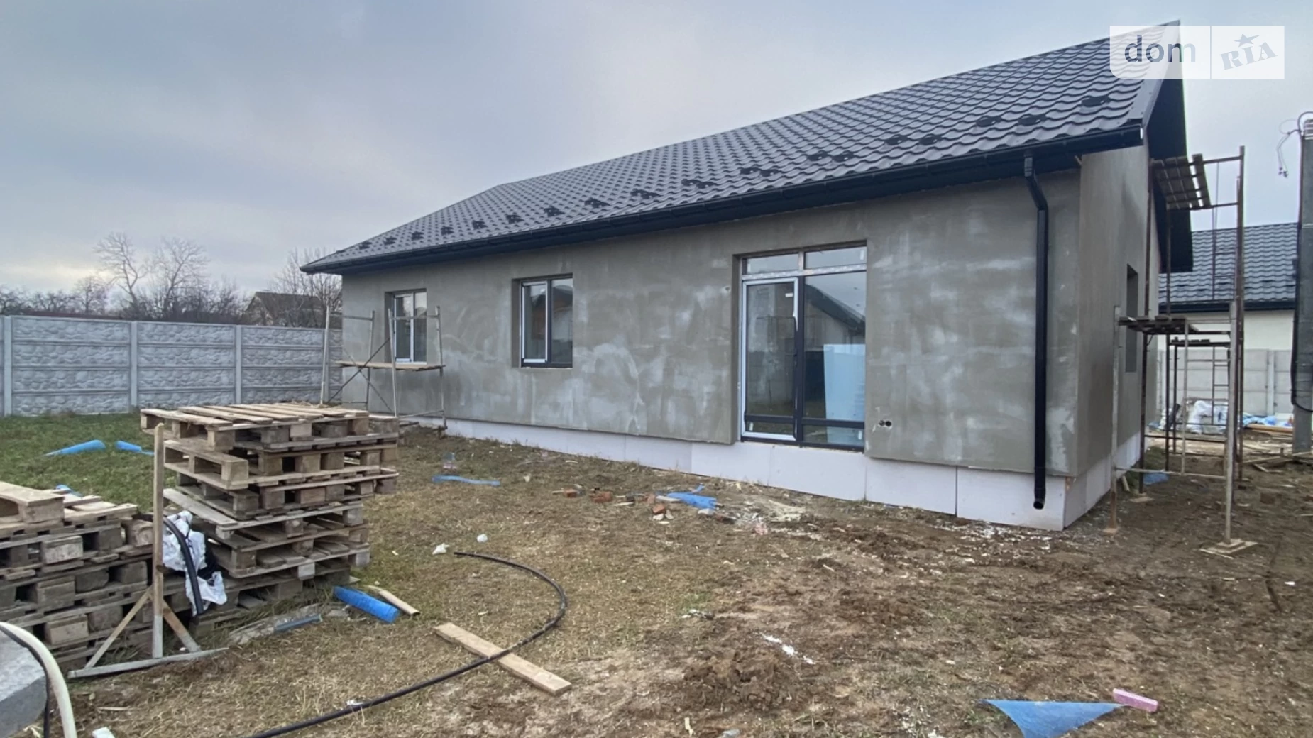 Продается одноэтажный дом 98 кв. м с беседкой, цена: 73000 $ - фото 2