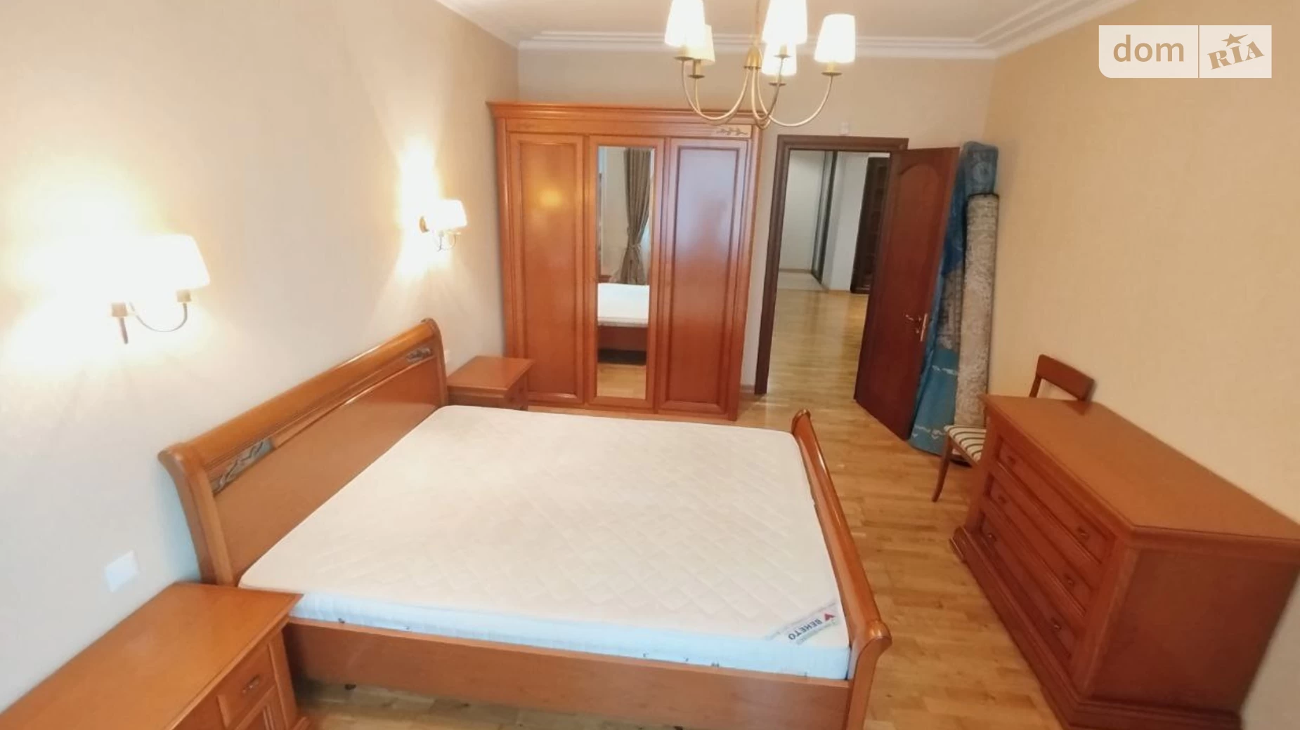 Продається 3-кімнатна квартира 100.2 кв. м у Києві, вул. Ахматової Анни, 45 - фото 2