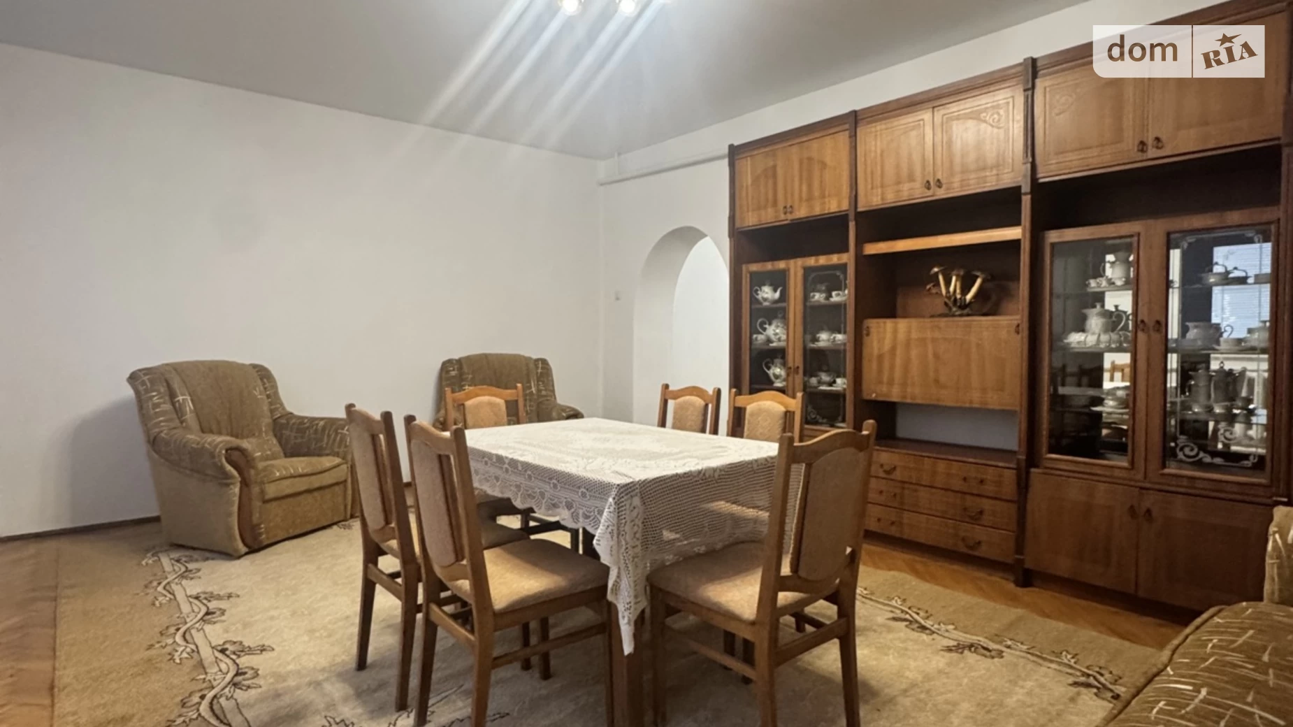 Продается дом на 2 этажа 230 кв. м с камином, цена: 52000 $ - фото 5