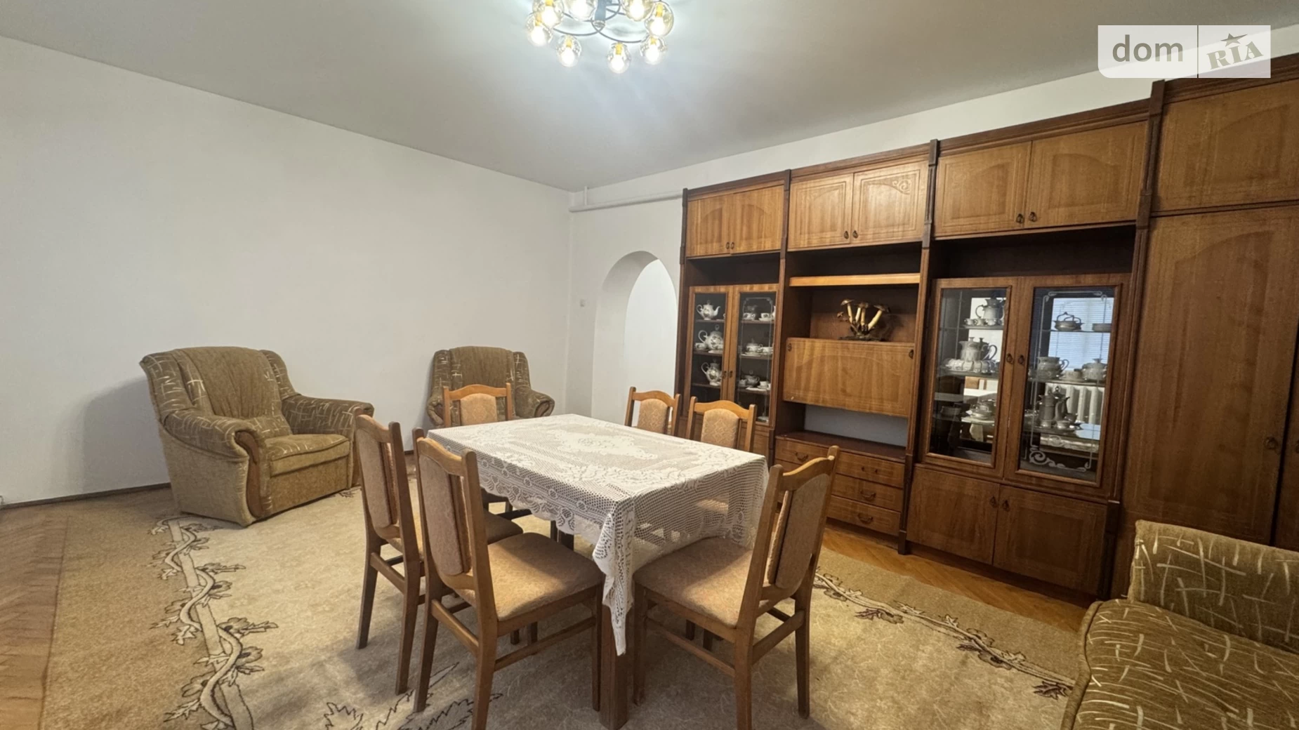 Продается дом на 2 этажа 230 кв. м с камином, цена: 52000 $ - фото 4