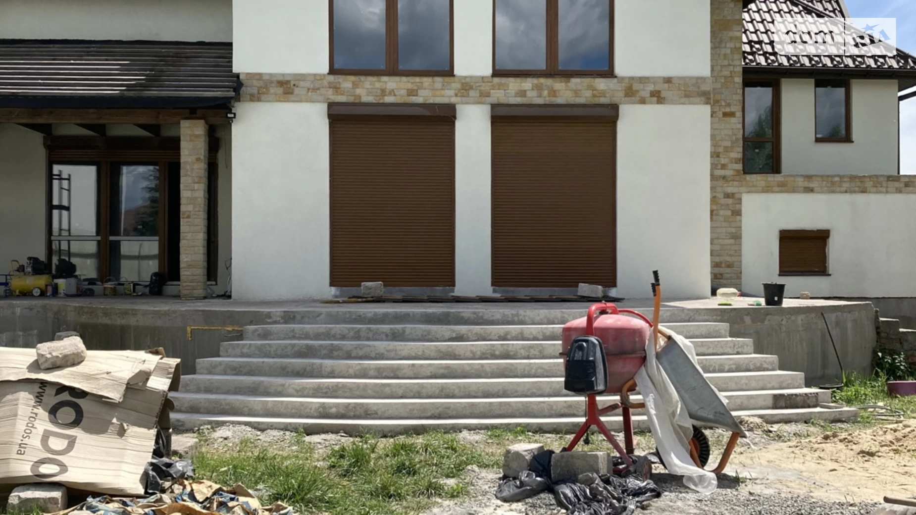 Продается дом на 2 этажа 258.1 кв. м с камином, цена: 165000 $ - фото 4