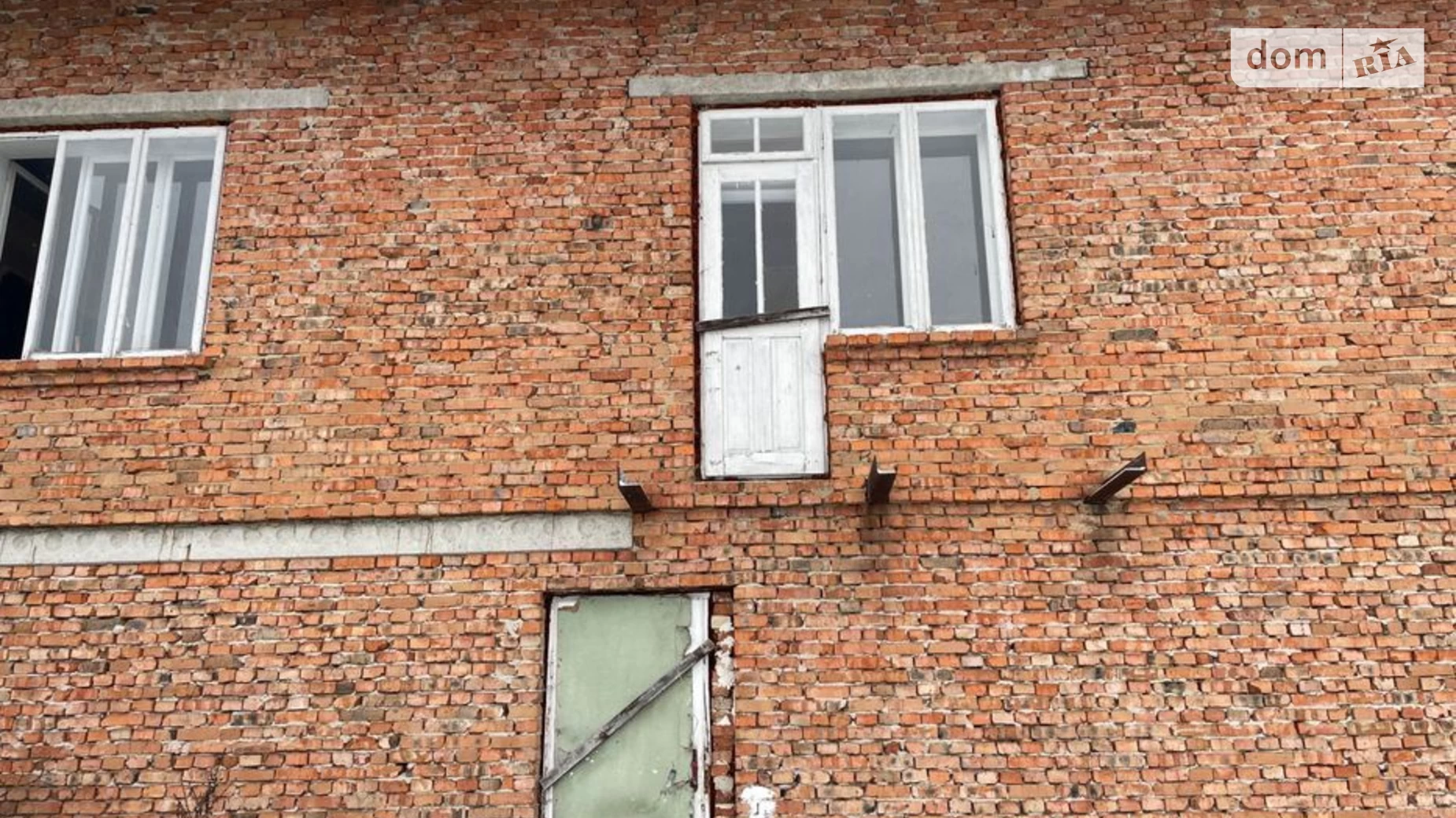 Продается дом на 2 этажа 180 кв. м с камином, цена: 25000 $ - фото 5