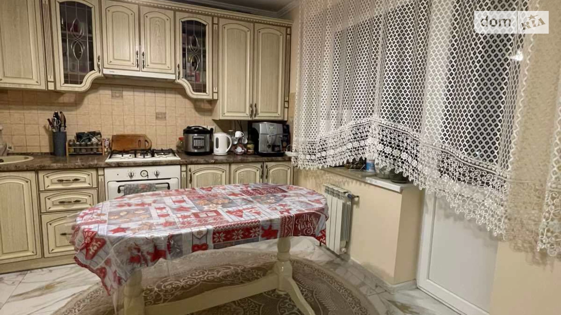 Продается 3-комнатная квартира 68.3 кв. м в Ужгороде, ул. Грушевского - фото 2