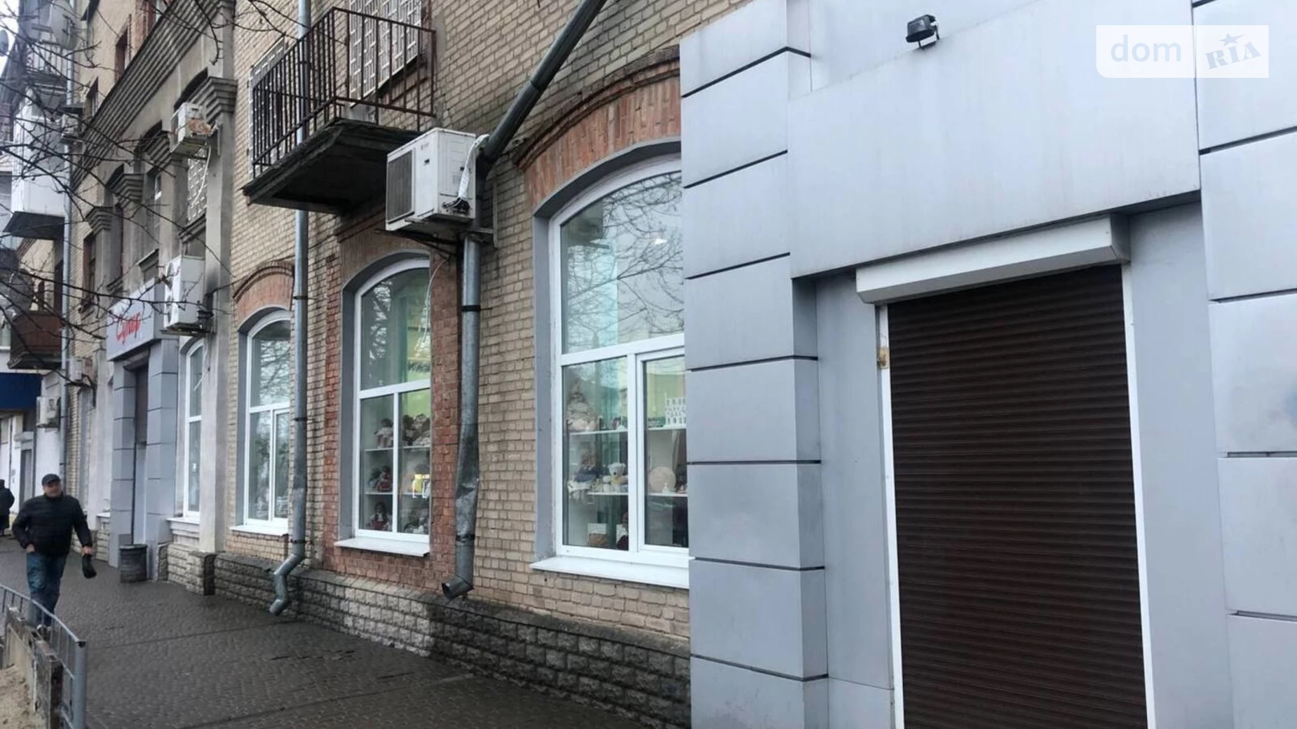 Продається об'єкт сфери послуг 432 кв. м в 4-поверховій будівлі, цена: 135000 $ - фото 3