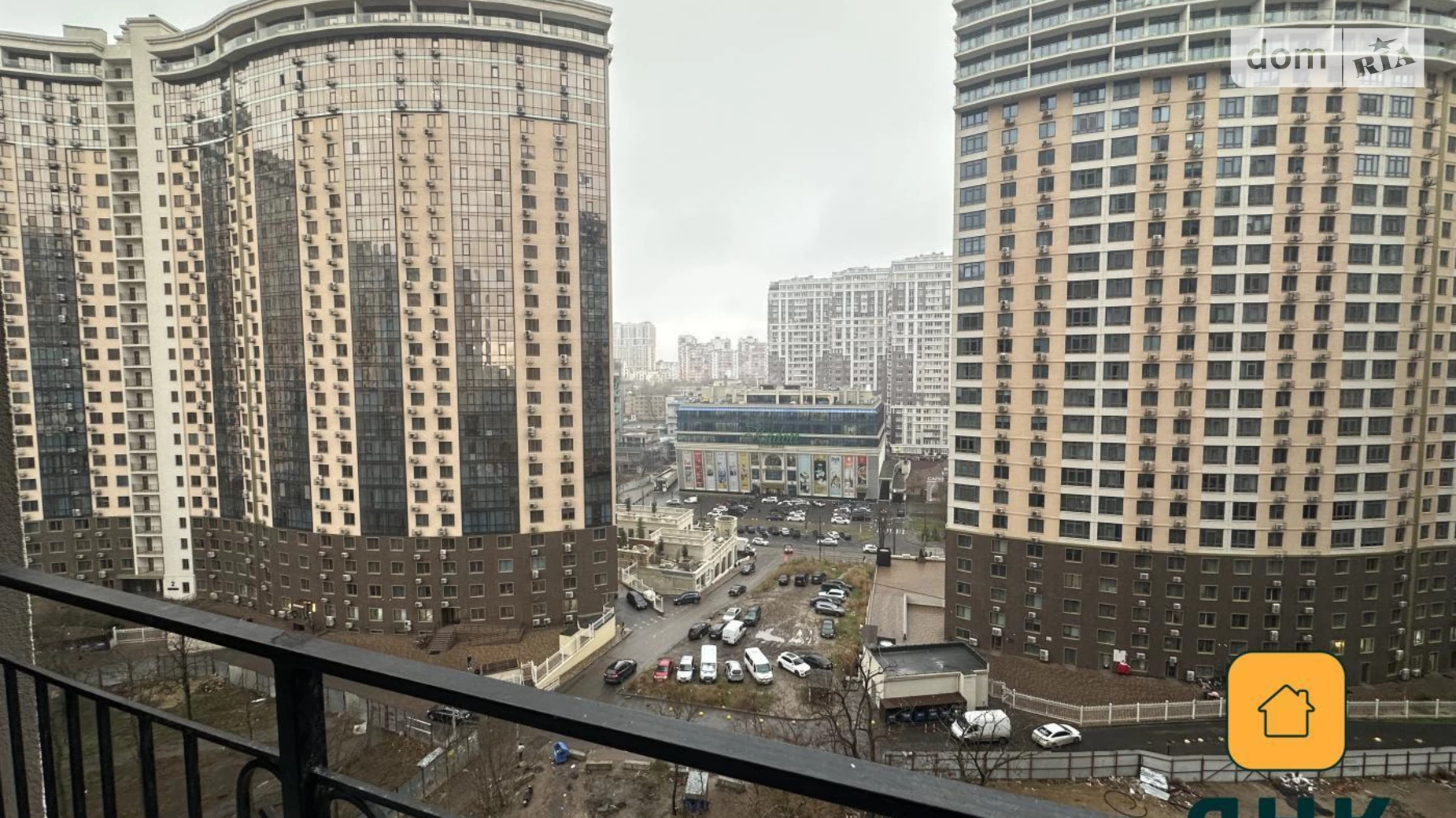 Продається 2-кімнатна квартира 70 кв. м у Одесі, вул. Генуезька, 1/1 - фото 4