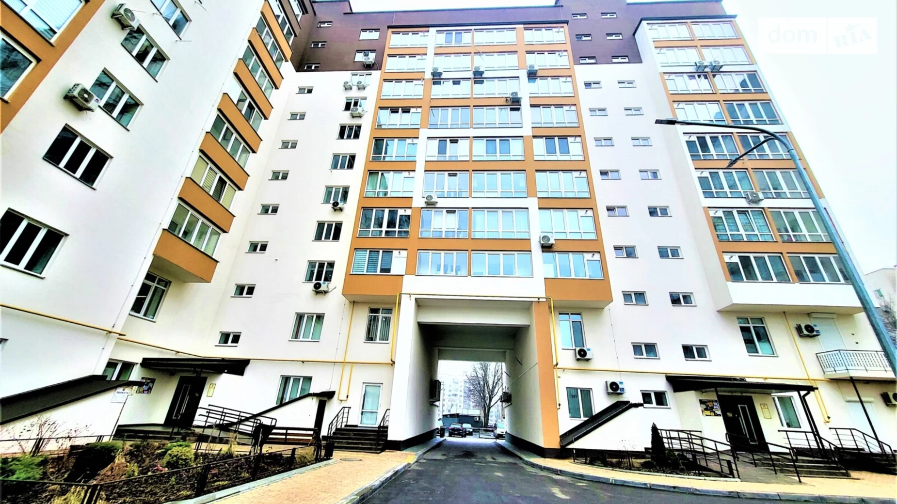 Продается 2-комнатная квартира 62.6 кв. м в Виннице, просп. Юности - фото 2