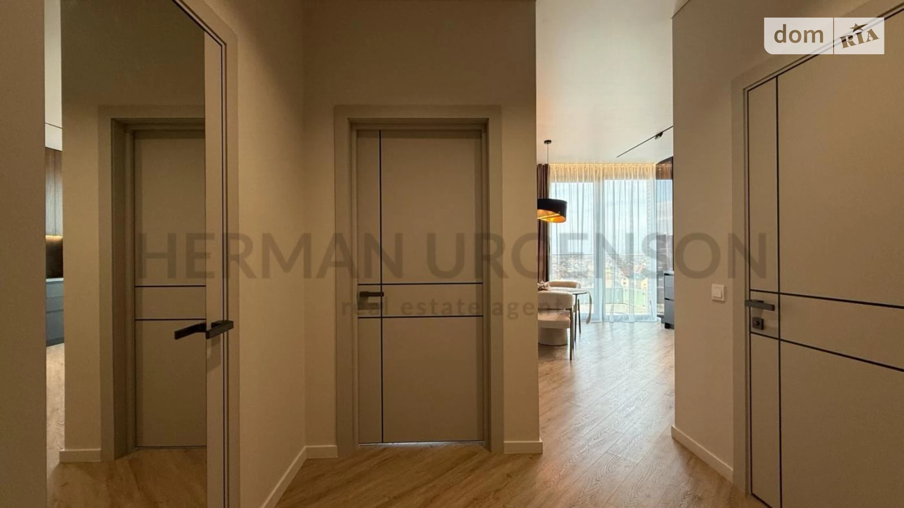 Продается 1-комнатная квартира 44 кв. м в Ужгороде - фото 4