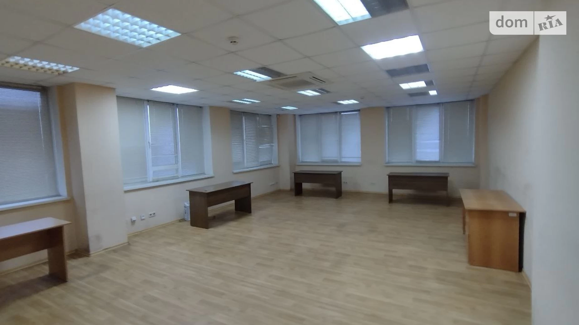 Сдается в аренду офис 305 кв. м в бизнес-центре, цена: 91500 грн - фото 2