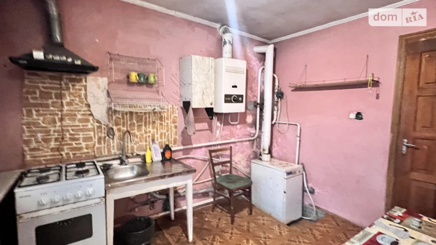 Продается дом на 2 этажа 135 кв. м с подвалом, цена: 49000 $ - фото 2