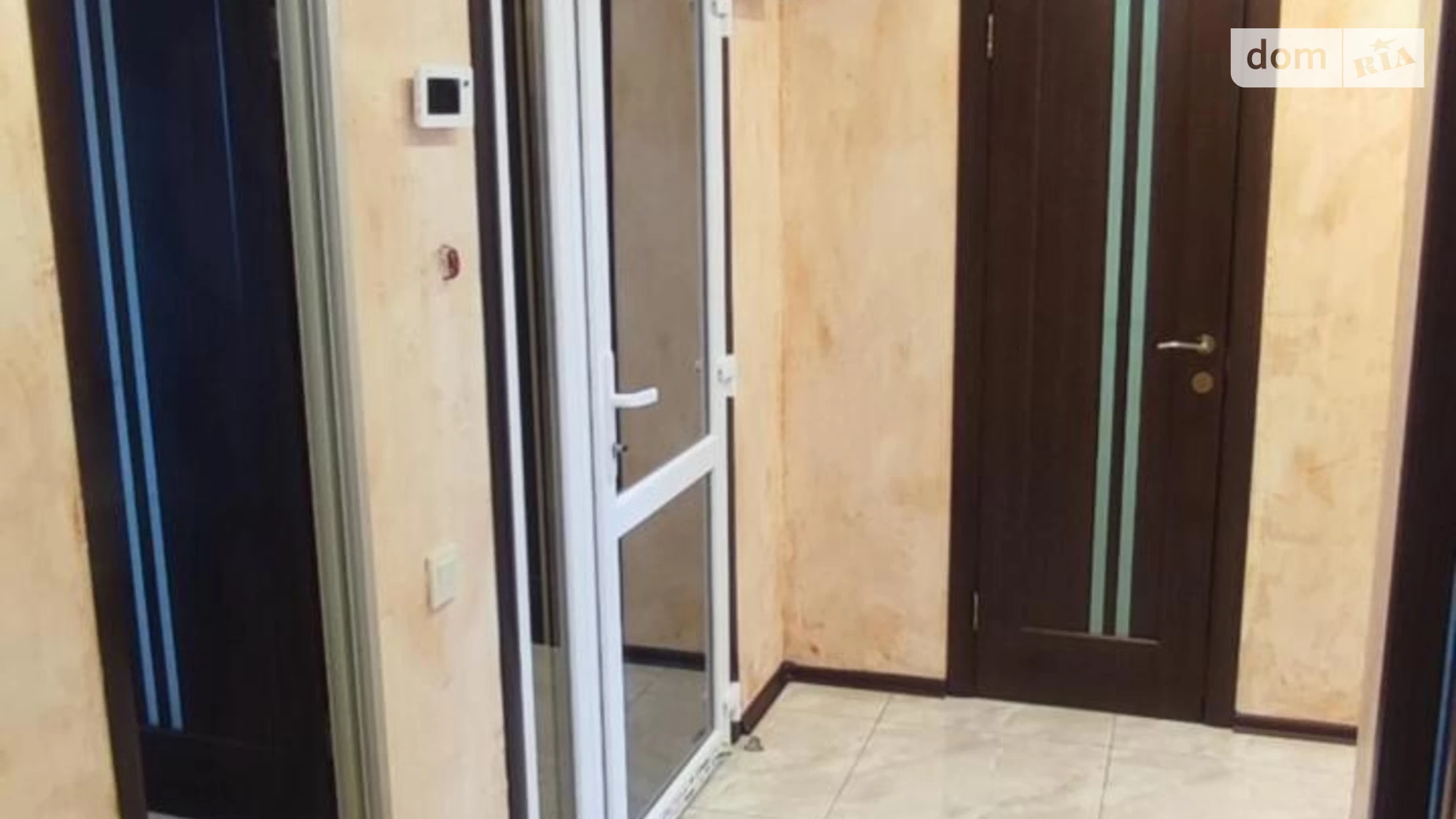 Продается 2-комнатная квартира 46 кв. м в Киеве, ул. Ореста Левицкого(Академика Курчатова), 11 - фото 4
