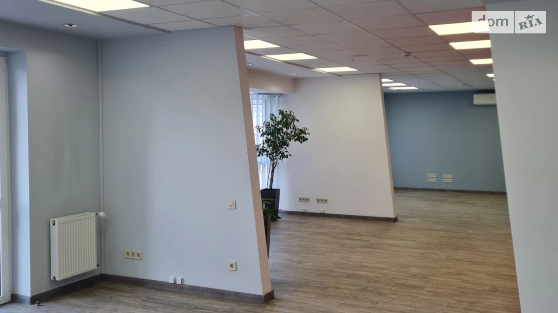 Сдается в аренду офис 156.4 кв. м в бизнес-центре, цена: 2190 $ - фото 4