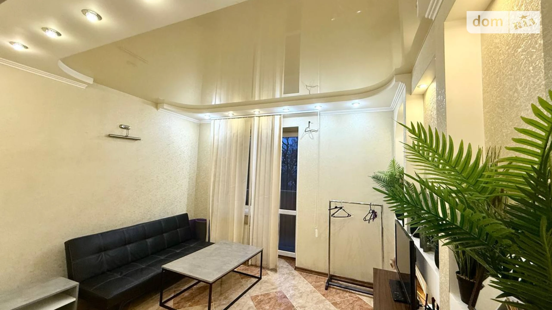 Продается 1-комнатная квартира 45 кв. м в Виннице, бул. Свободы, 1 - фото 2